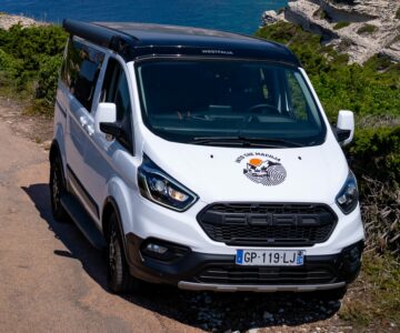 location van blanc corse